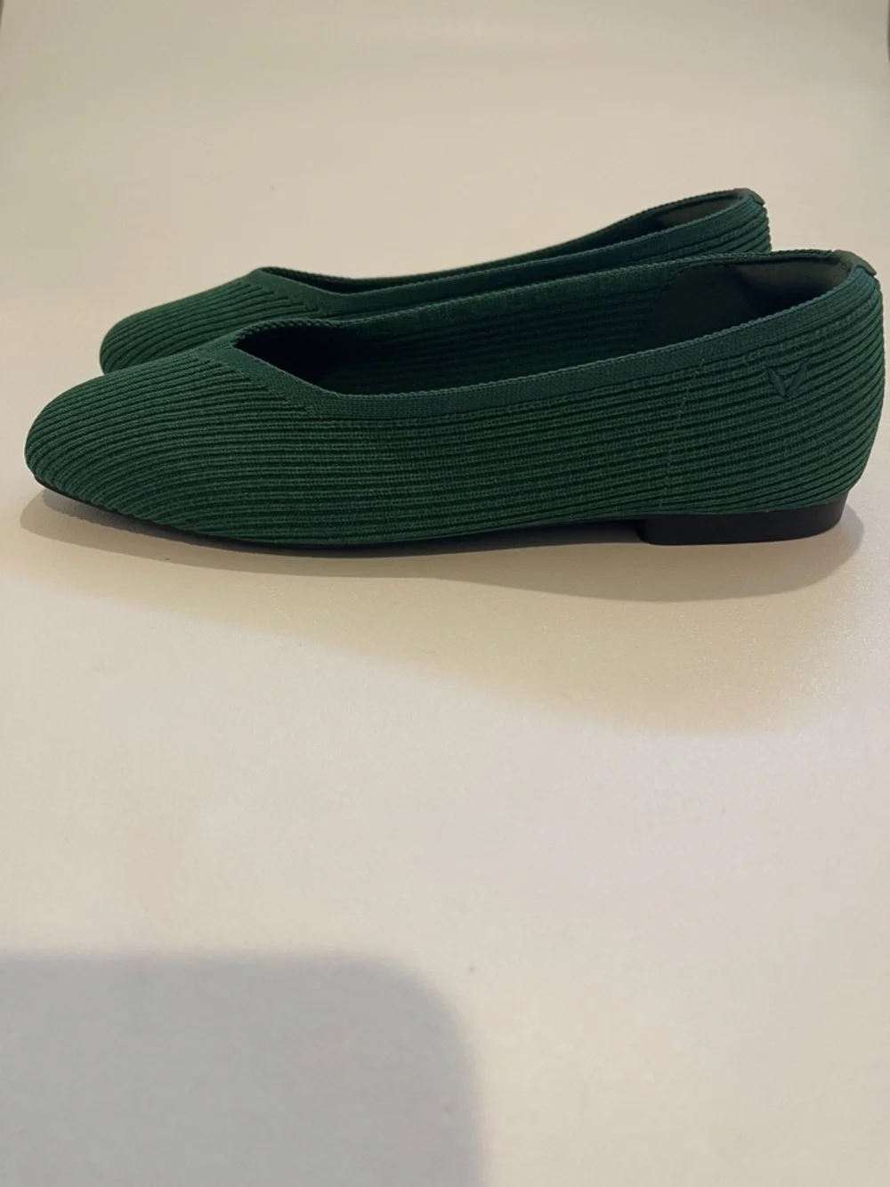 Vivaia Margot 2.0 square-toe flats in green